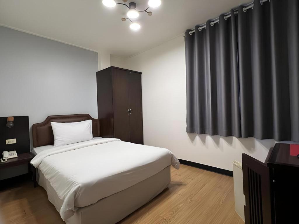 Hotel Intown Residencia Bangkok Exterior foto