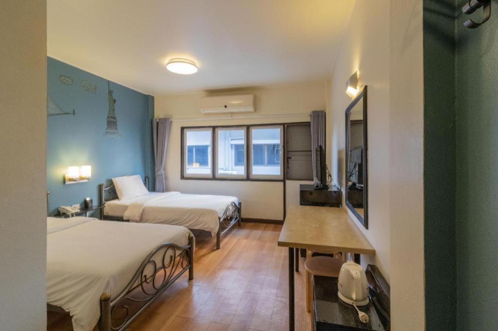 Hotel Intown Residencia Bangkok Exterior foto