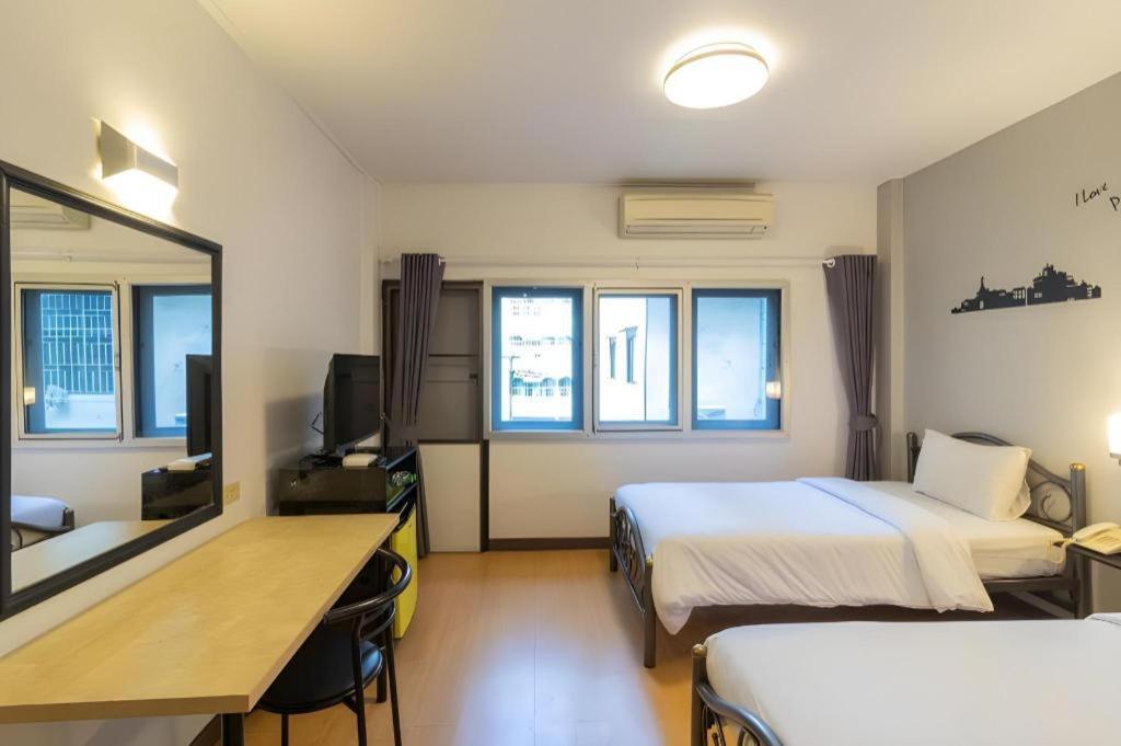 Hotel Intown Residencia Bangkok Exterior foto